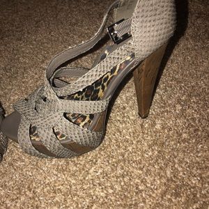 Jessica Simpson shoes